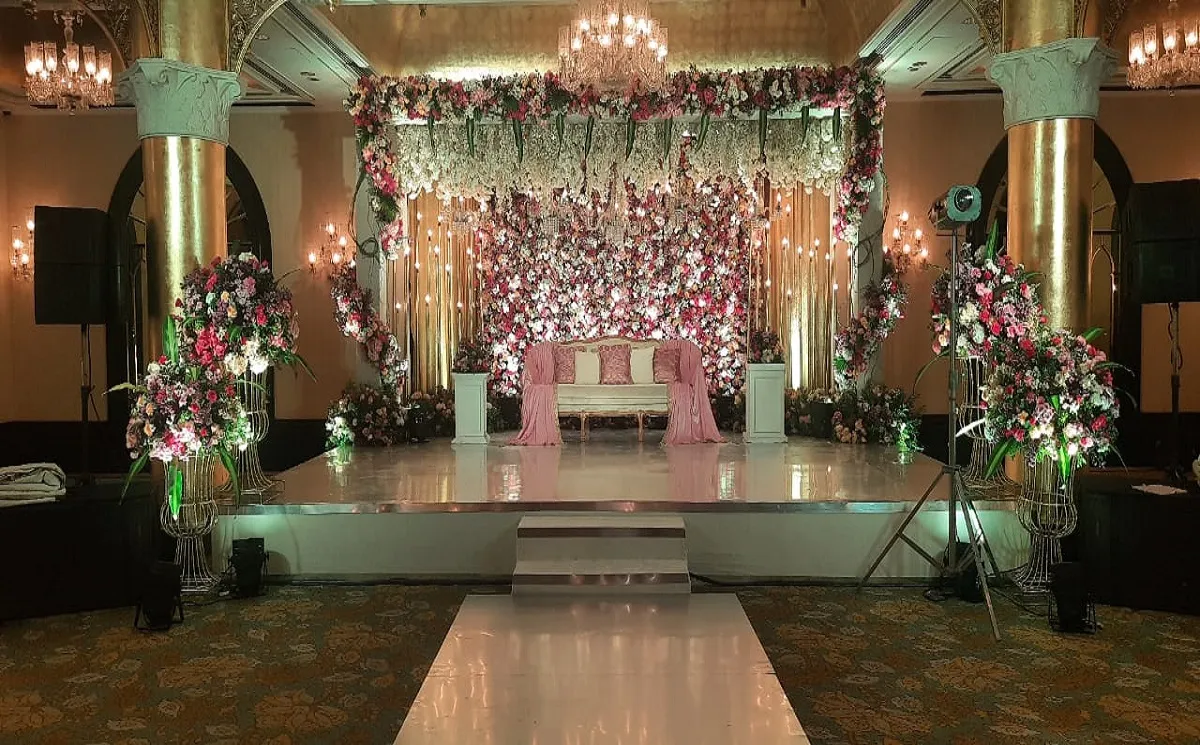 Engagement floral arrangement decor by Vows Vachan India